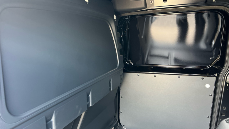 Ford Transit Connect 230 L2 Diesel 2.0 EcoBlue 102ps Limited Van